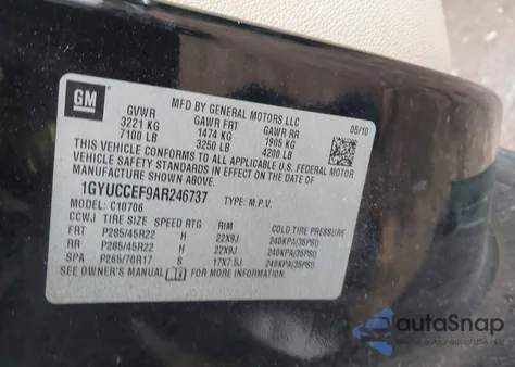 2010 Cadillac Escalade Premium z USA, uszkodzony, nr VIN 1GYUCCEF9AR246737